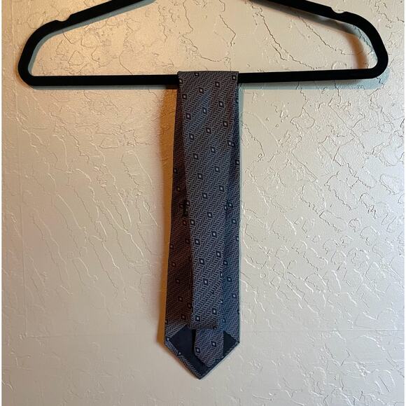 Vintage Peter Thomas by Superba 100% Italian Silk Necktie Geometric Tie - Picture 2 of 6